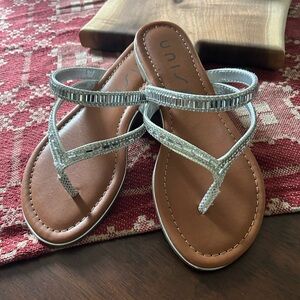 Unisa Women’s Sandals 6 NWOT